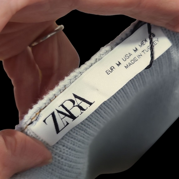 Zara White Denim Overalls with Adjustable Straps - Picture 3 of 3